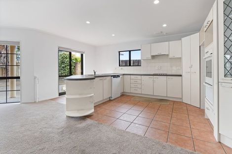 Photo of property in 3a Harding Avenue, Mount Wellington, Auckland, 1072