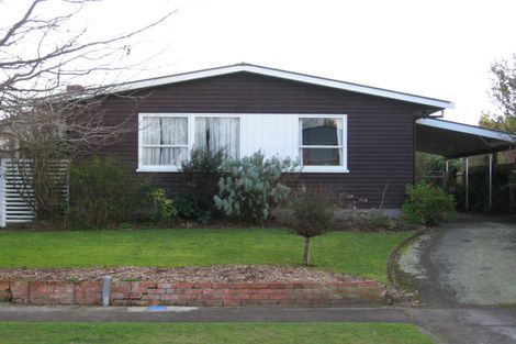 Photo of property in 42 Epsom Road, Hokowhitu, Palmerston North, 4410