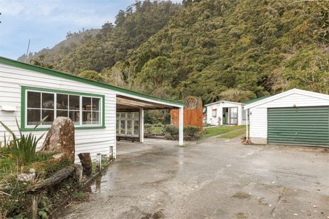 Photo of property in 25 Torea Street, Granity, 7823