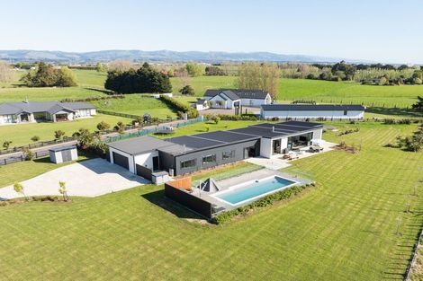 Photo of property in 26 Tula Lane, Kelvin Grove, Palmerston North, 4470