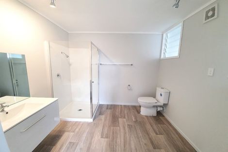 Photo of property in 6 Westhaven Grove, Takaro, Palmerston North, 4412