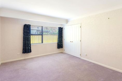 Photo of property in 50 Awanui Drive, Waikanae, 5036