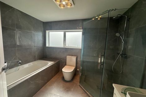 Photo of property in 17 David Street, Bayswater, Auckland, 0622