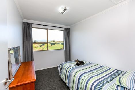 Photo of property in 24c Saint Ives Grove, Whalers Gate, New Plymouth, 4310