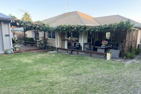 Photo of property in 42 Corinth Grove, Papamoa Beach, Papamoa, 3118