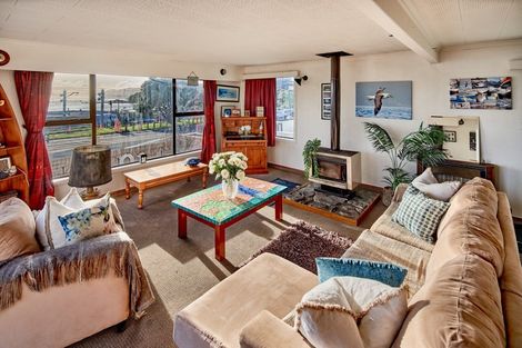 Photo of property in 176 Saint Andrews Road, Plimmerton, Porirua, 5026