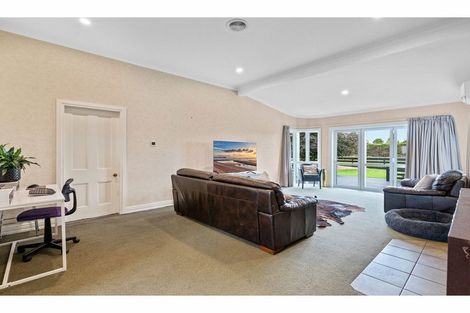 Photo of property in 812 Ryal Bush Wallacetown Road, Wallacetown, Invercargill, 9874