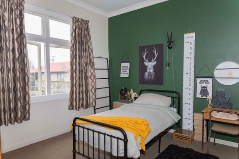 Photo of property in 21a Burns Street, Dannevirke, 4930