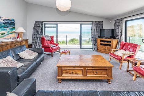 Photo of property in 21 Sunset Parade, Kai Iwi, Whanganui, 4574