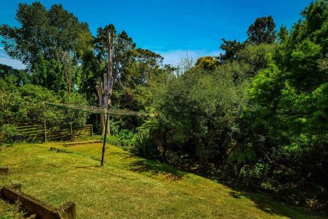 Photo of property in 1/8 Fuchsia Place, Birkdale, Auckland, 0626