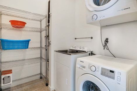 Photo of property in 20 Tiketike Way, Brooklyn, Wellington, 6021