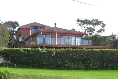 Photo of property in 89 Victory Road, Laingholm, Auckland, 0604