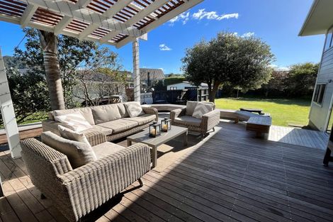 Photo of property in 115 Rangi Avenue, Whangamata, 3620