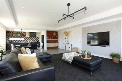 Photo of property in 17 Carrick Place, Mosgiel, 9024