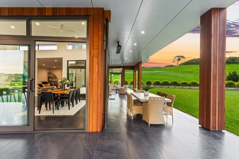 Photo of property in 530 Kahikatea Flat Road, Waitoki, Kaukapakapa, 0871