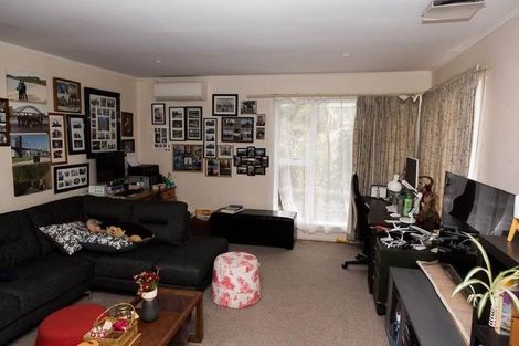 Photo of property in 4 Hallewell Crescent, Johnsonville, Wellington, 6037