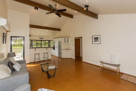 Photo of property in 106 Rehutai Road, Baylys Beach, Dargaville, 0377