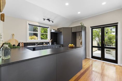 Photo of property in 59 Sidlaw Street, Strathmore Park, Wellington, 6022