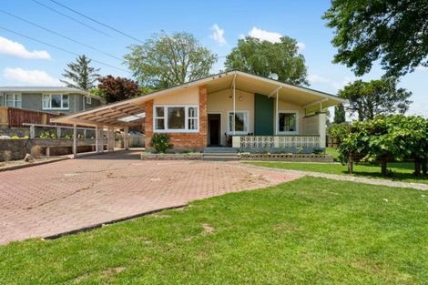 Photo of property in 44 Bruce Avenue, Glenview, Hamilton, 3206