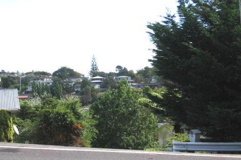Photo of property in 1/129 Eskdale Road, Birkdale, Auckland, 0626