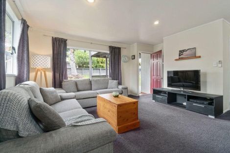 Photo of property in 23 Claverdon Drive, Massey, Auckland, 0614