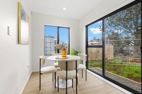 Photo of property in 9d Lismore Place, Papatoetoe, Auckland, 2025