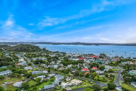 Photo of property in 17 Beresford Street, Russell, 0202