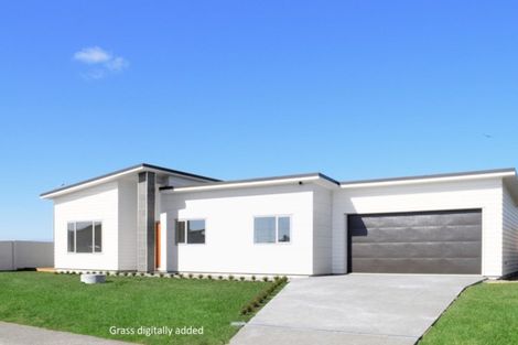 Photo of property in 4 Seagrass Place, Otaki Beach, Otaki, 5512