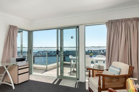 Photo of property in 4/6 Elizabeth Street, Tauranga, 3110