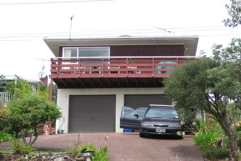 Photo of property in 1/98 Park Rise, Campbells Bay, Auckland, 0630