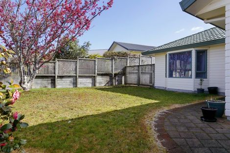 Photo of property in 2/6 The Grove, Nukuhau, Taupo, 3330
