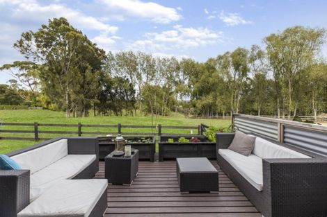 Photo of property in 350 Clifton Road, Whitford, Howick, 2571