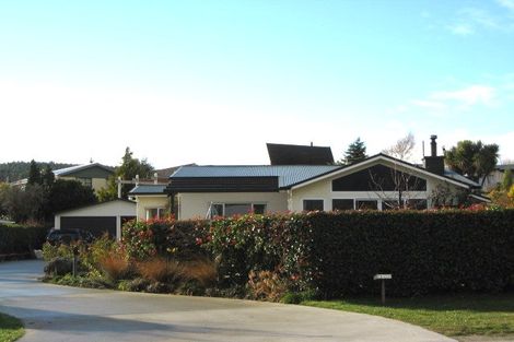 Photo of property in 177 Beacon Point Road, Wanaka, 9305