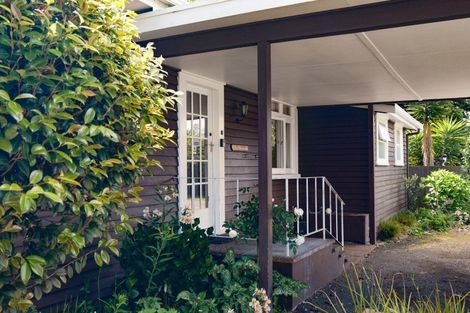 Photo of property in 40 Takinga Street, Mourea, Rotorua, 3074