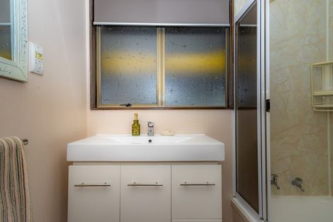 Photo of property in 58 Adamson Drive, Arrowtown, 9302