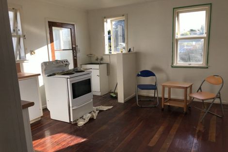 Photo of property in 1/202 Grove Road, Mayfair, Hastings, 4122