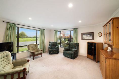 Photo of property in 29 Putake Drive, Parklands, Christchurch, 8083