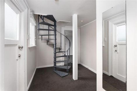 Photo of property in 18 City Road, Roslyn, Dunedin, 9010