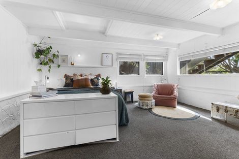 Photo of property in 12b Wheeler Place, Upper Vogeltown, New Plymouth, 4310