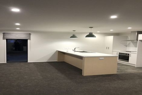 Photo of property in 30a Queenwood Road, Levin, 5510