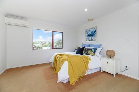 Photo of property in 28 Boundary Road, Blockhouse Bay, Auckland, 0600