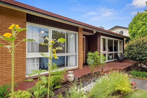 Photo of property in 3 Madill Road, St Andrews, Hamilton, 3200