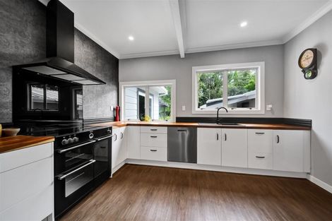 Photo of property in 279 Manutahi Road, Lepperton, New Plymouth, 4372