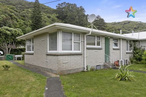 Photo of property in 8/250 Muritai Road, Eastbourne, Lower Hutt, 5013
