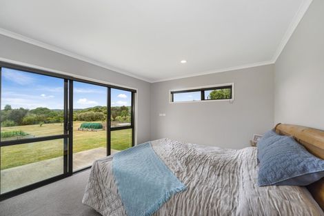 Photo of property in 12 Lacebark Drive, Kinloch, Taupo, 3377