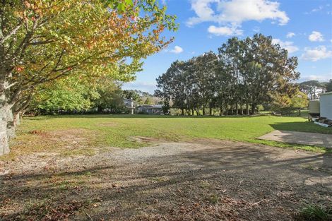 Photo of property in 370 Taupaki Road, Taupaki, Henderson, 0782