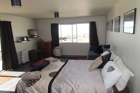 Photo of property in 881 Mataikona Road, Mataikona, Tinui, 5889