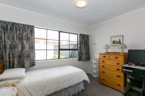 Photo of property in 1a Danvers Street, Havelock North, 4130