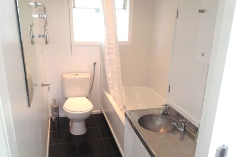 Photo of property in 67 St Vincent Avenue, Remuera, Auckland, 1050