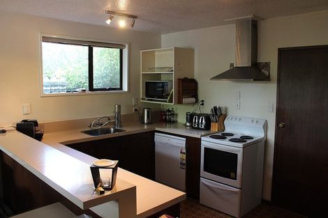 Photo of property in 17 Ashfield Place, Ilam, Christchurch, 8041